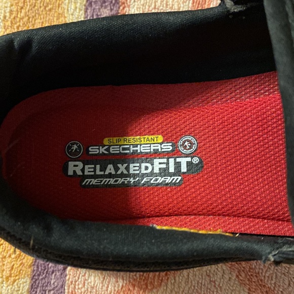 Skechers Slip Resistant Black Shoes - Picture 5 of 7